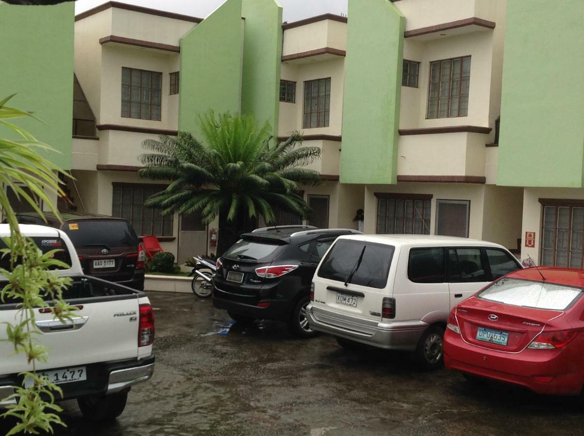 Danel Pensionne House Tacloban Exteriör bild
