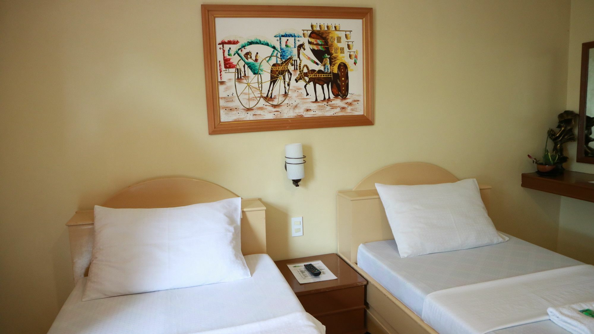 Danel Pensionne House Tacloban Exteriör bild
