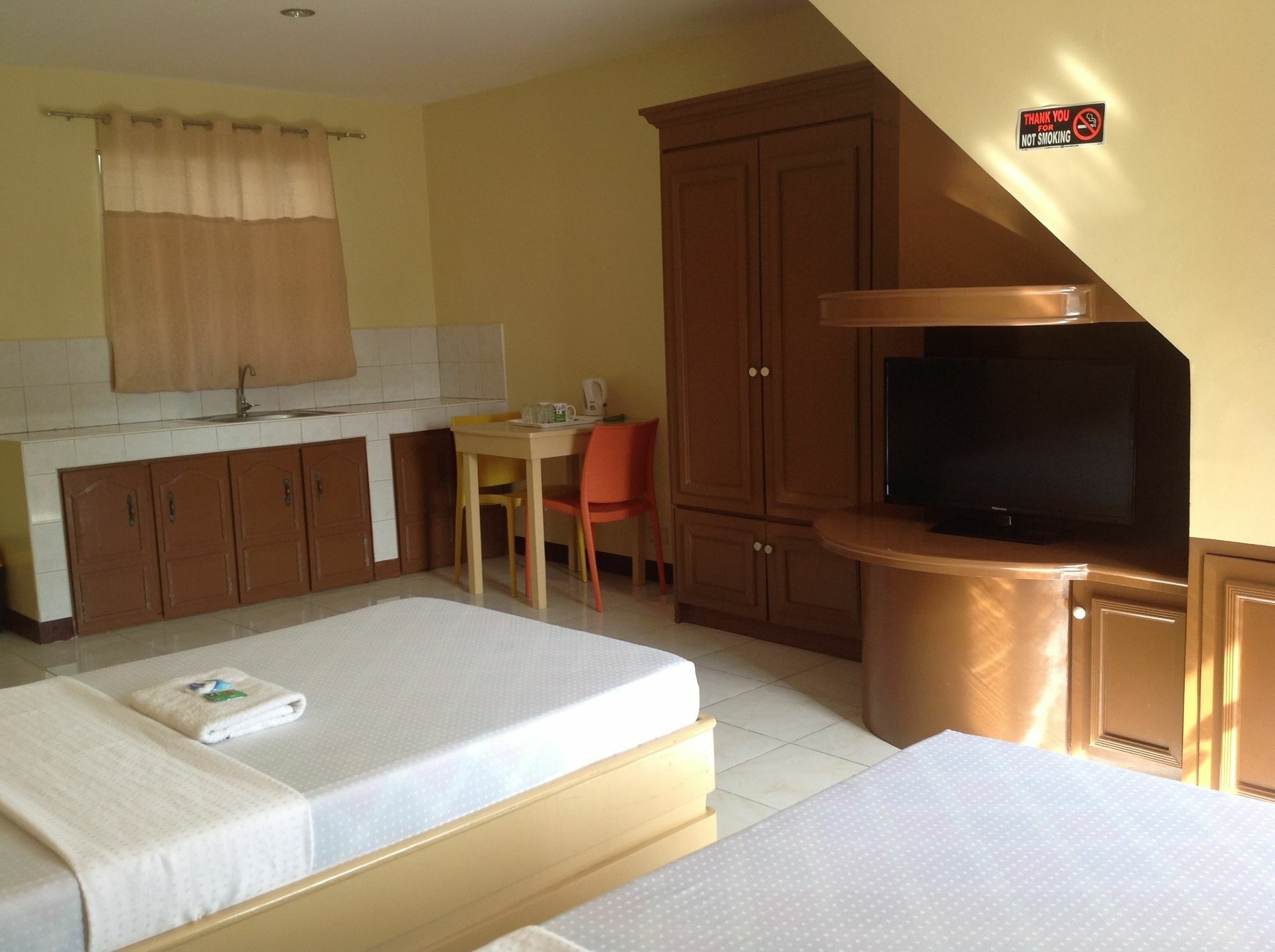 Danel Pensionne House Tacloban Exteriör bild